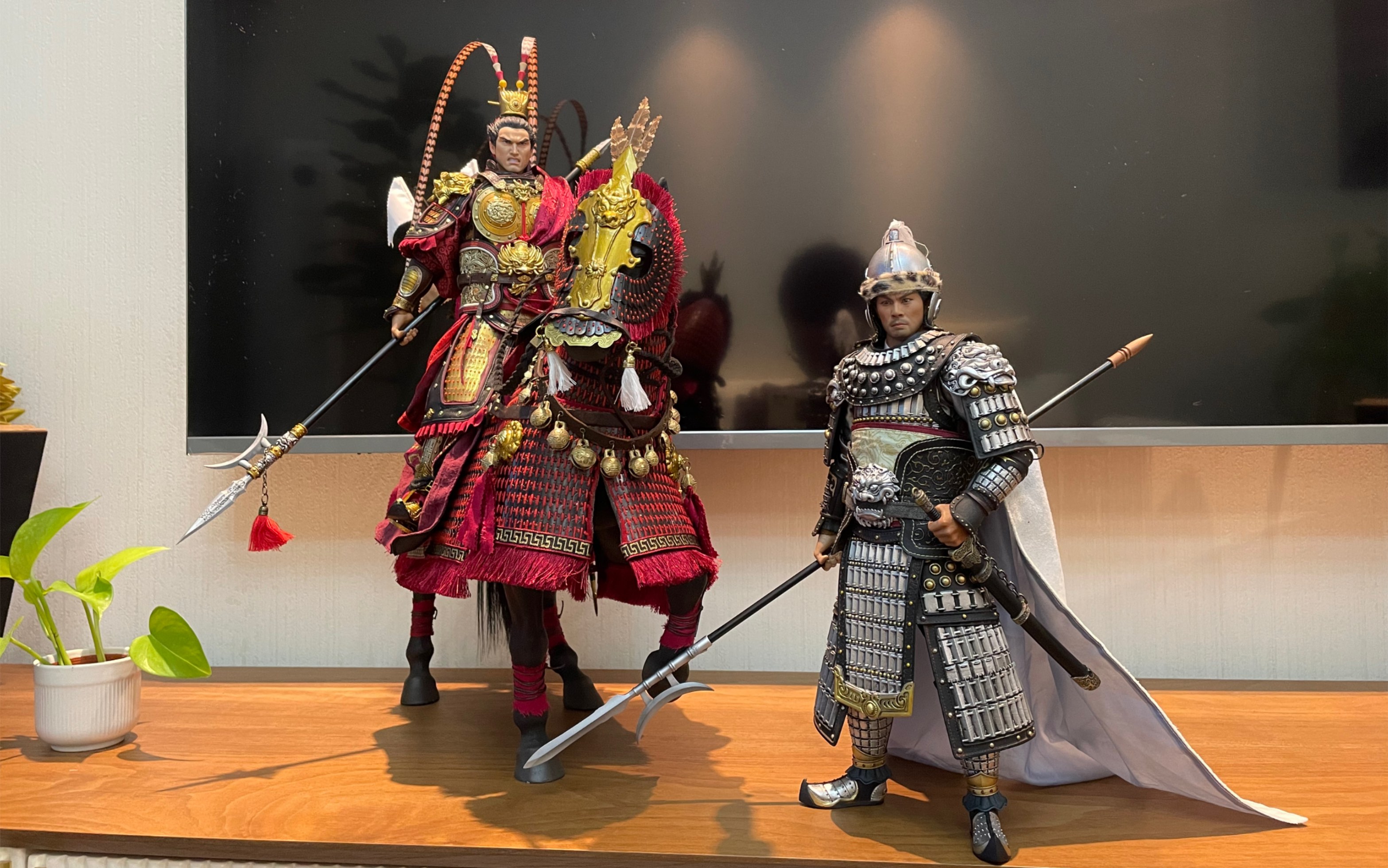 自d两款1:6兵人吕布,你更喜欢哪个?(303toys,猴子厂,空灵阁)