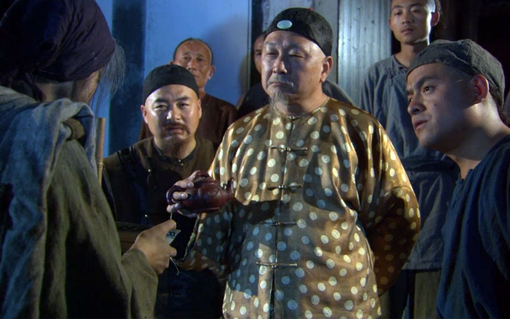 天下粮仓:施舍乞丐半碗白米,却被回报半碗珍珠