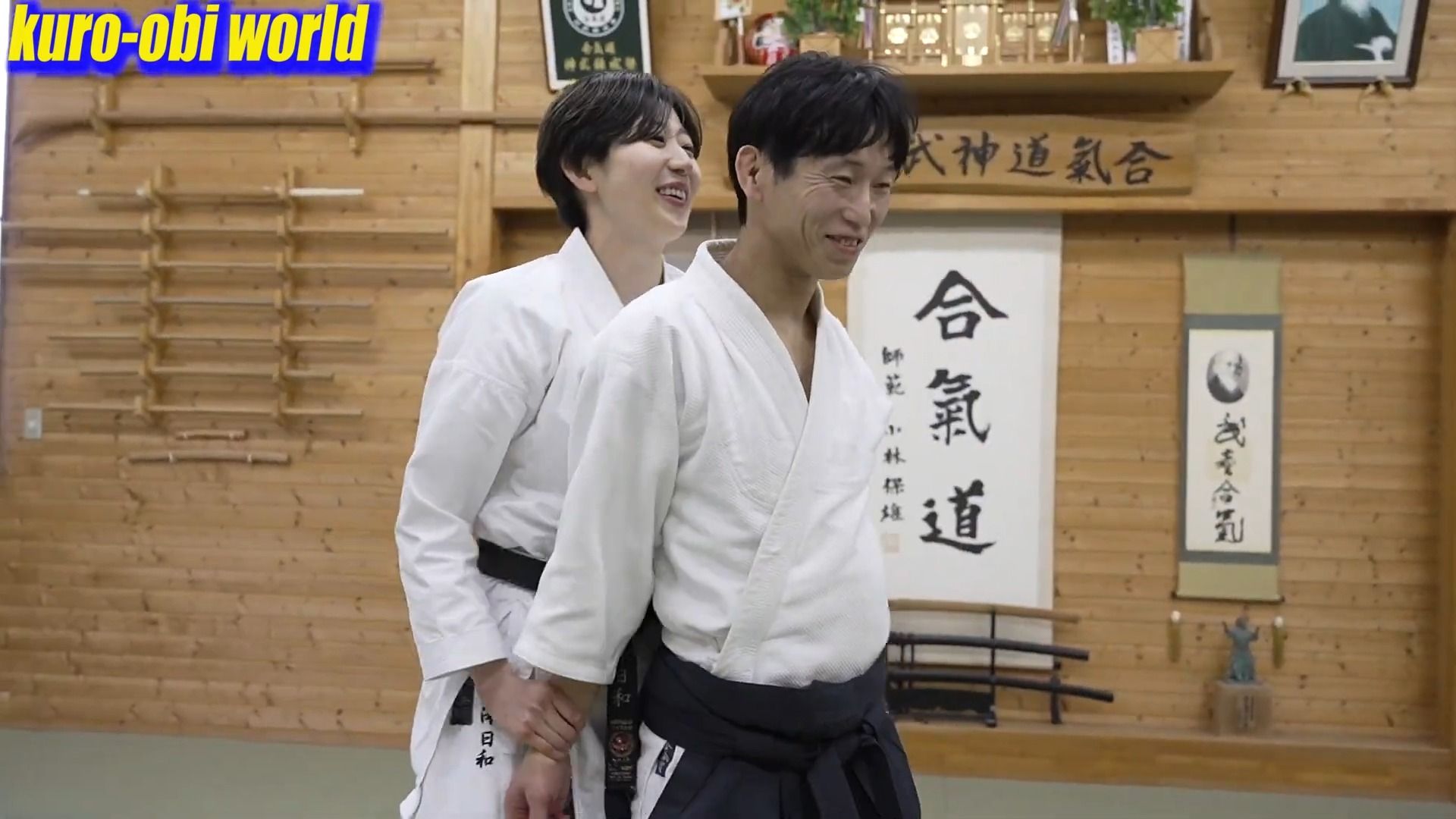 长相超像蔡徐坤的空手道美女给合气道大师拜师学艺