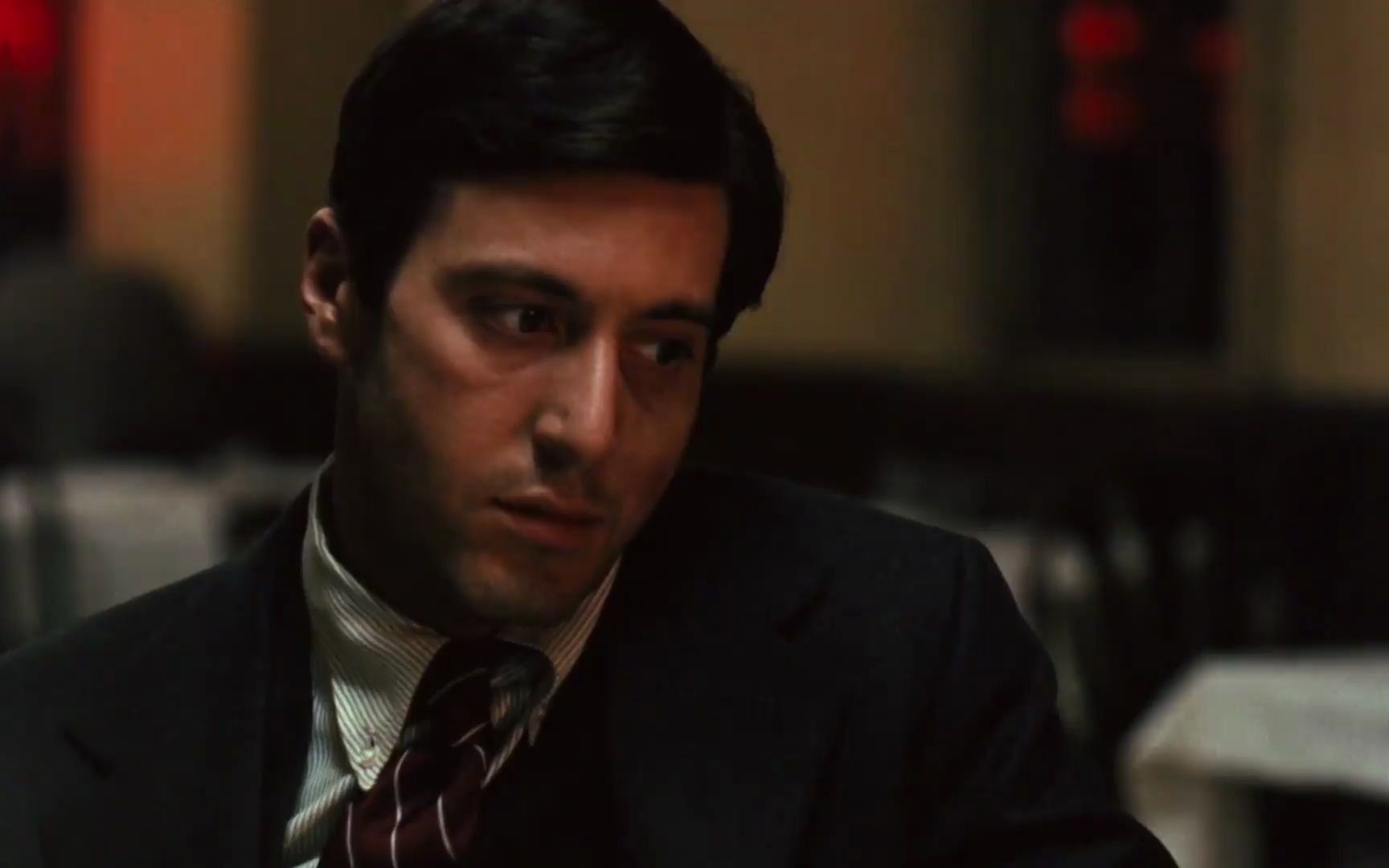 给来自黑手党的美国总统竞选人michaelcorleone拉下票