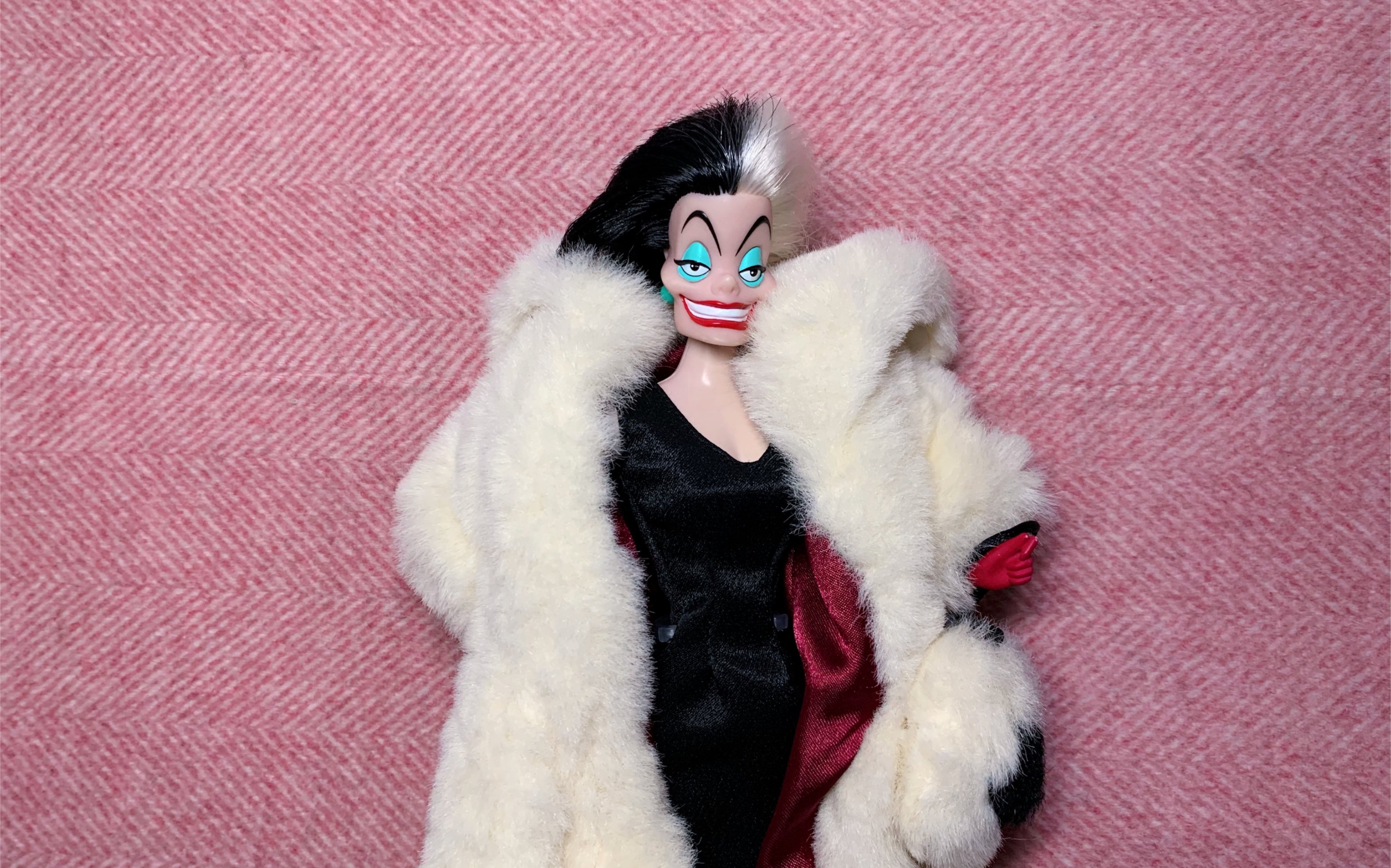 迪士尼库伊拉娃娃 101忠狗反派_哔哩哔哩 (゜-゜)つロ 干杯~-bilibili