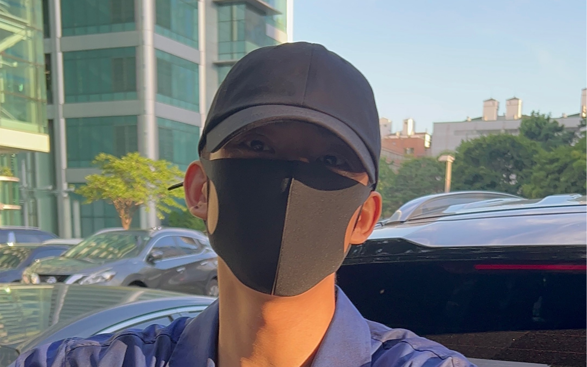 230802 孔璨电台上班 衣服上的大白鲨好可爱