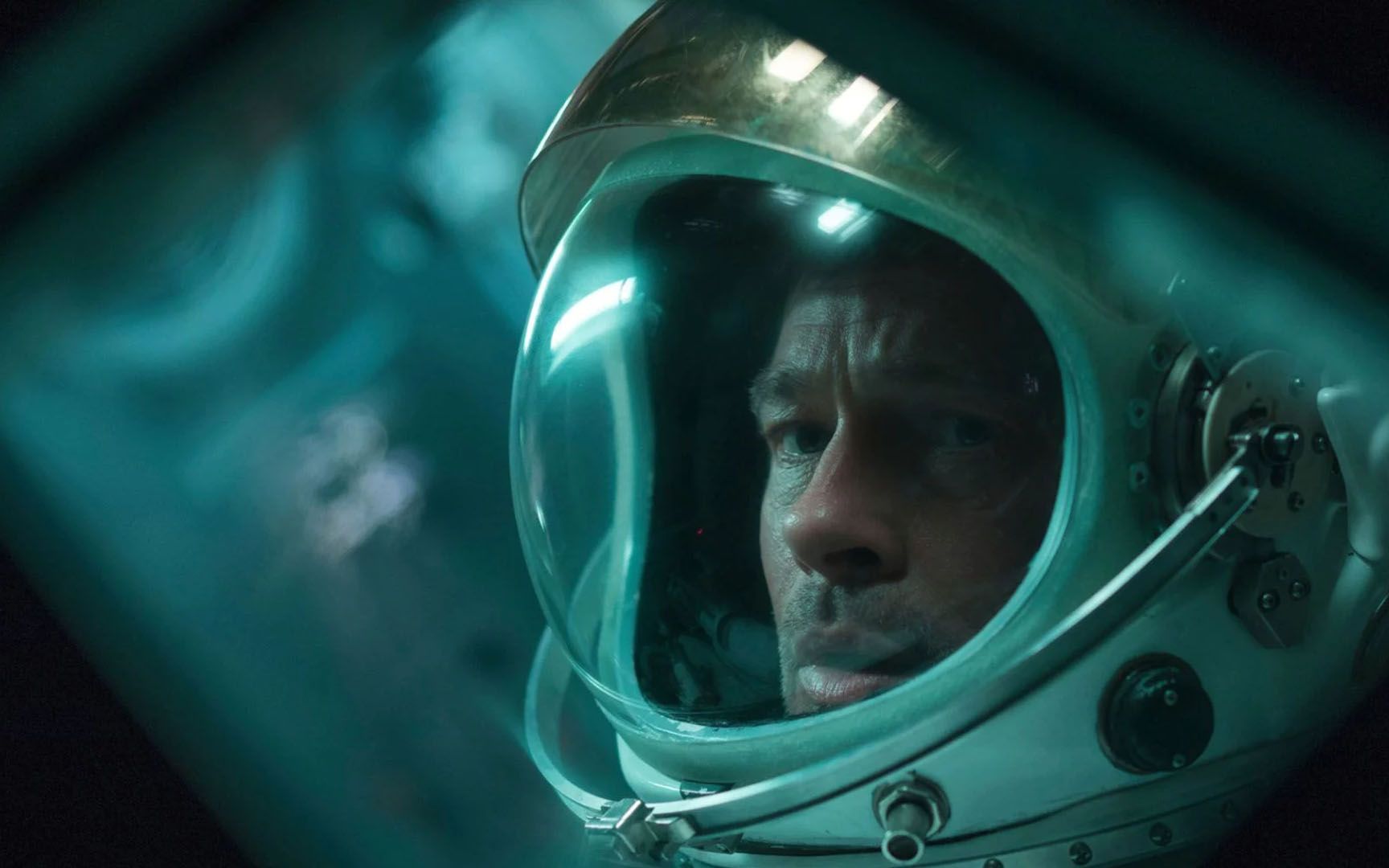 自闭症宇航员在 太空寻找父亲,皮特感人科幻电影《星际探索》_哔哩