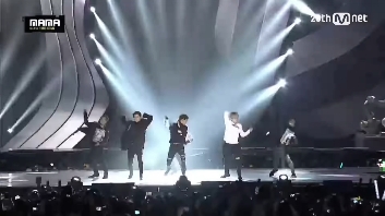 exo《lightsaber》2015mama 光剑