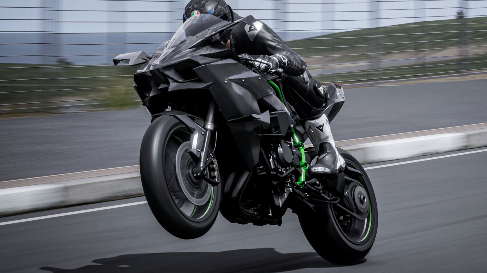 川崎h2r 无电控贴地飞行