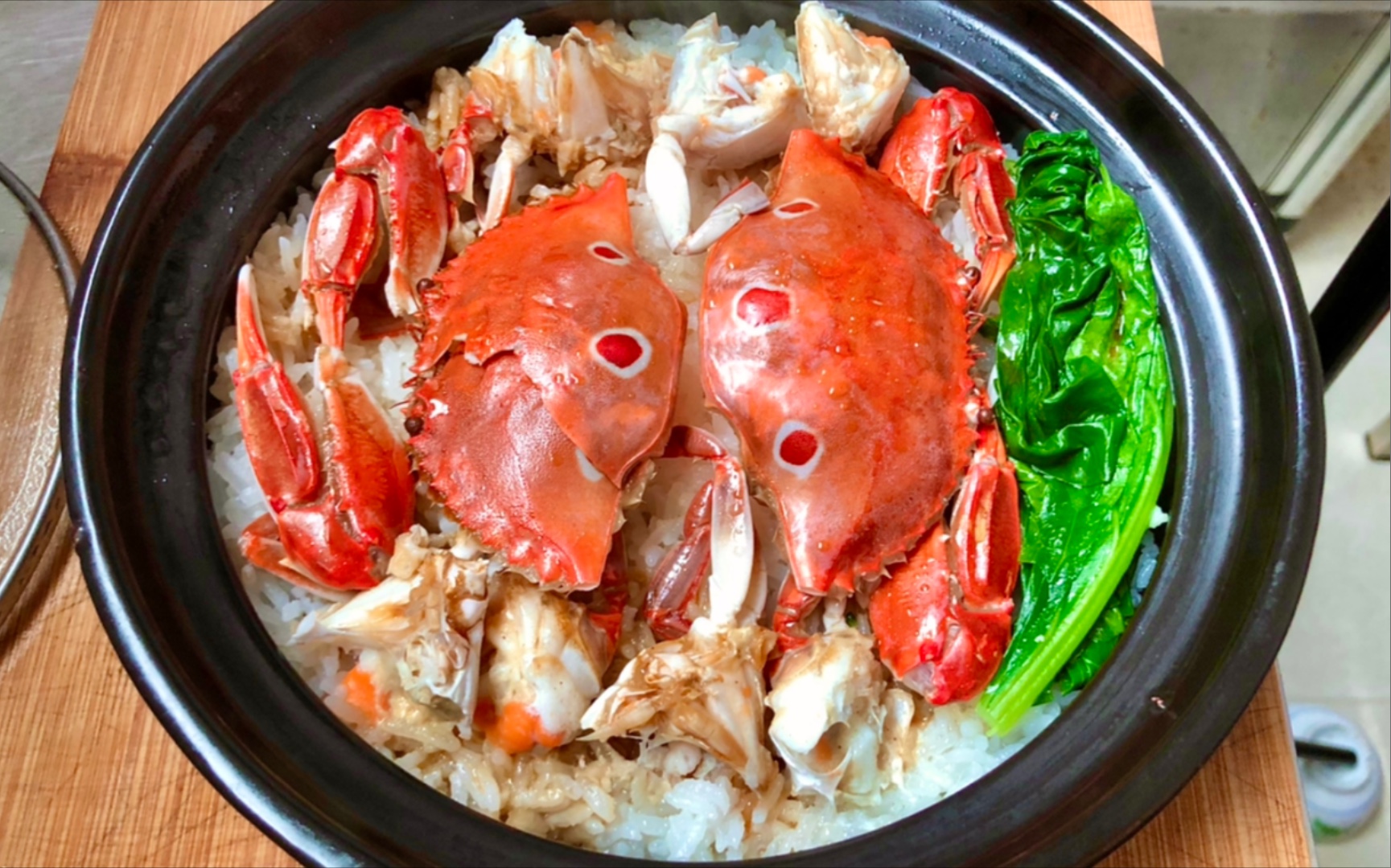 三眼蟹煲仔饭教你在家制作正宗煲仔饭锅底不粘有锅巴太香了