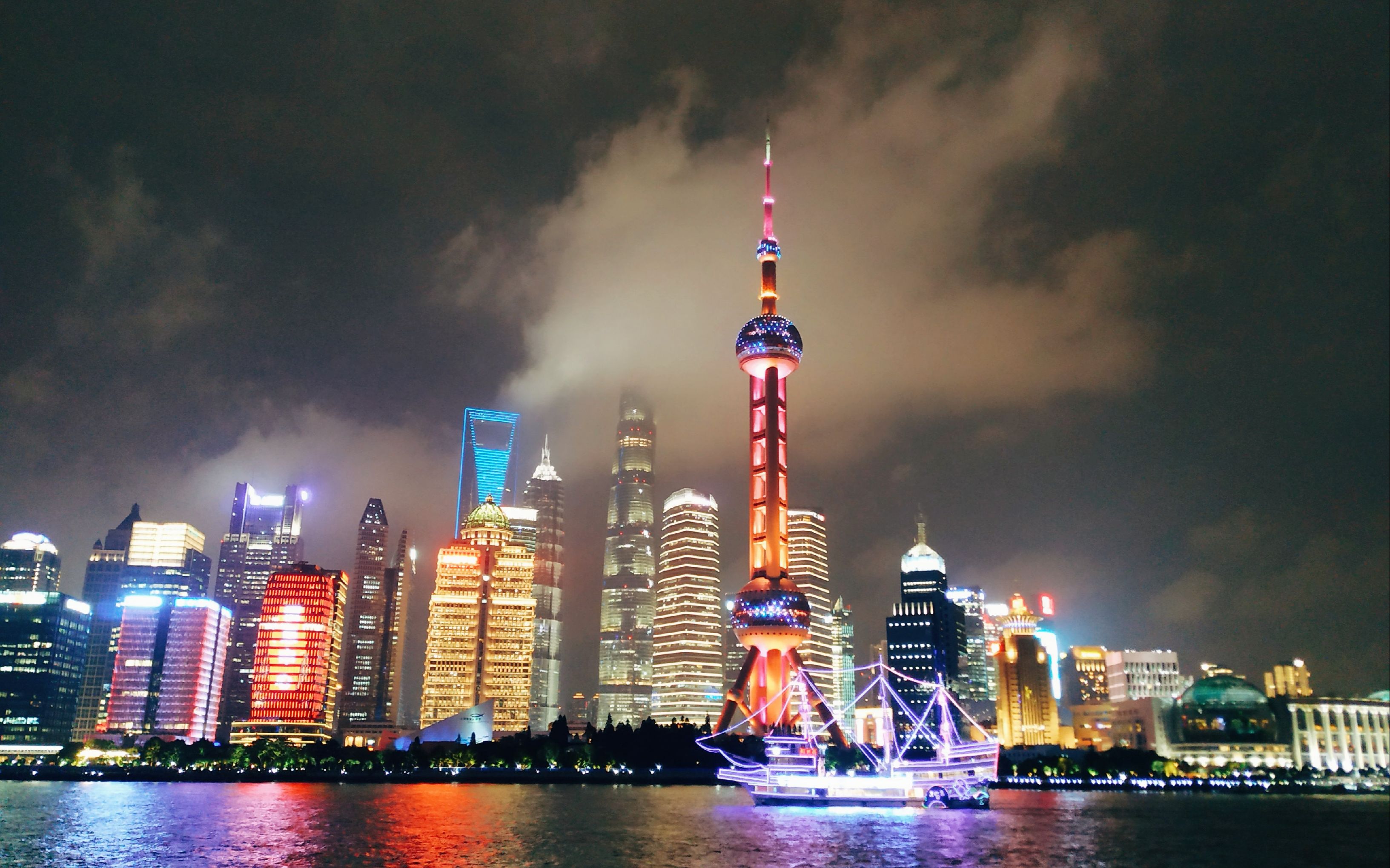 【vlog】夜游上海市中心:外滩_哔哩哔哩_bilibili