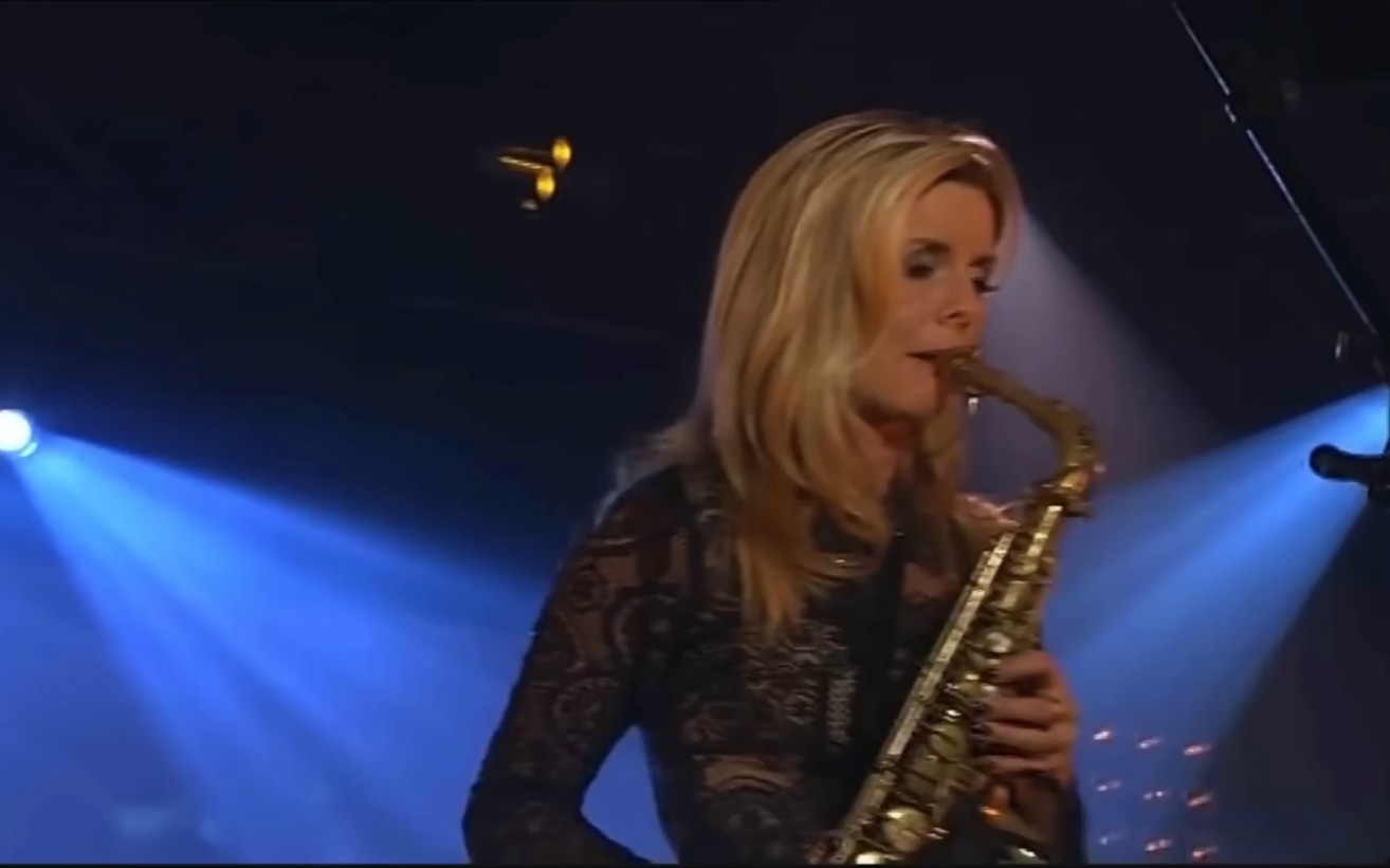 [图]【萨克斯】Candy Dulfer -《Don't Go》