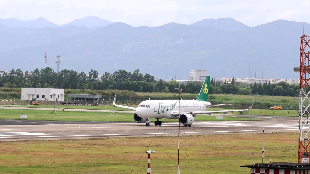 春秋航空a320起飞