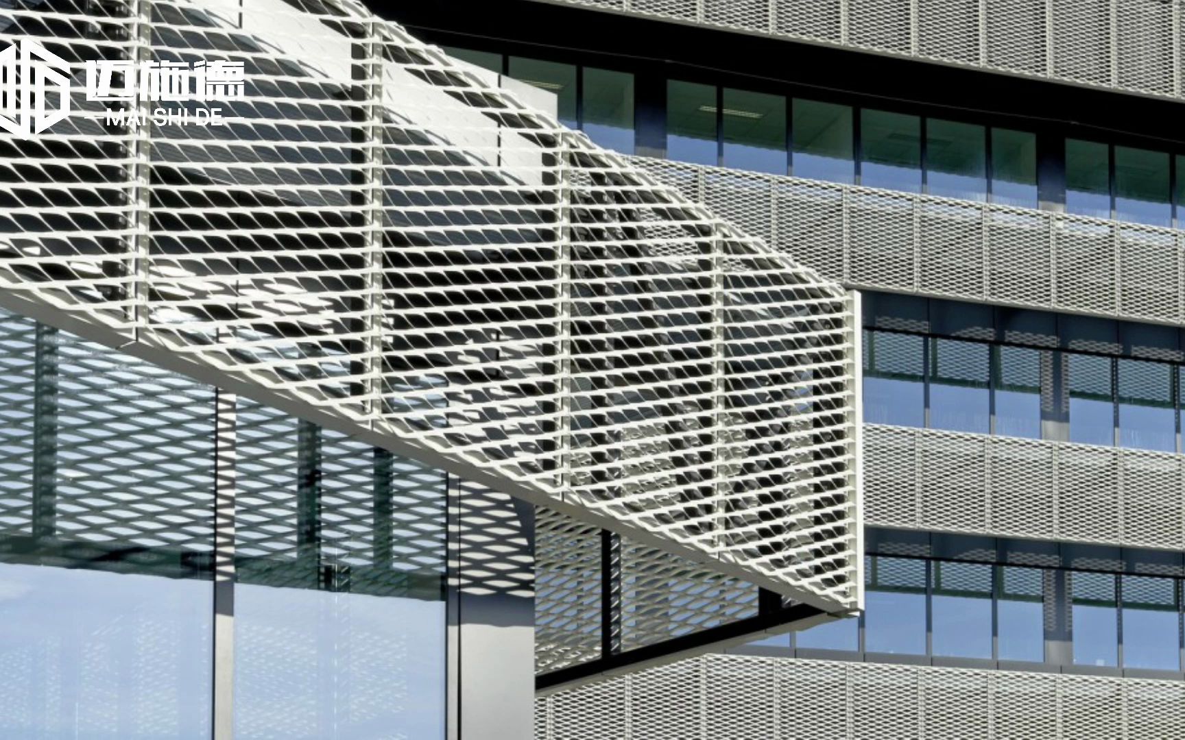 铝板网厂家批发,铝板网外幕墙装饰工程效果图