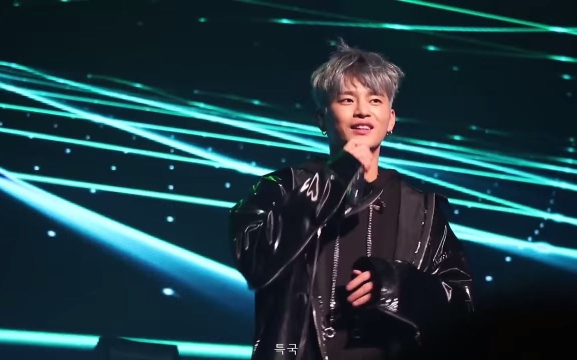 徐仁国omglive黑泡大佬出来炸街了