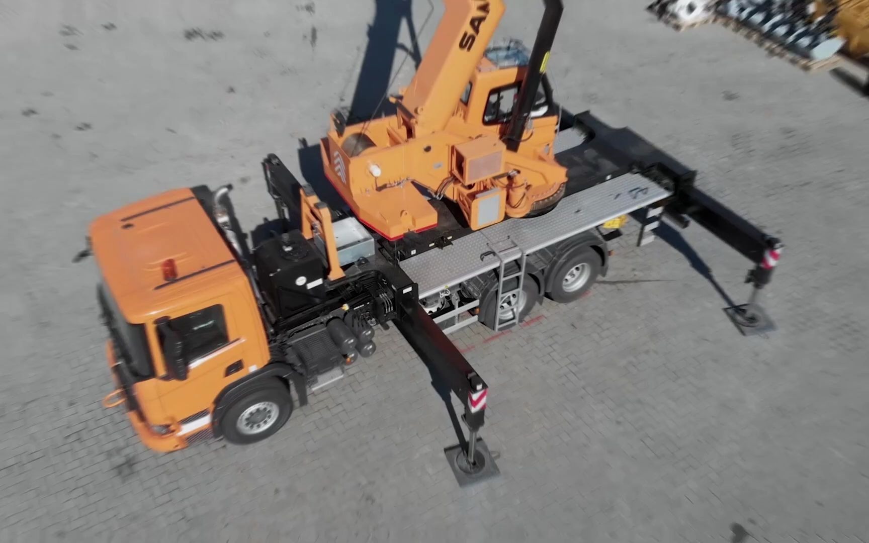 三一 sany spc320 斯堪尼亚底盘吊车