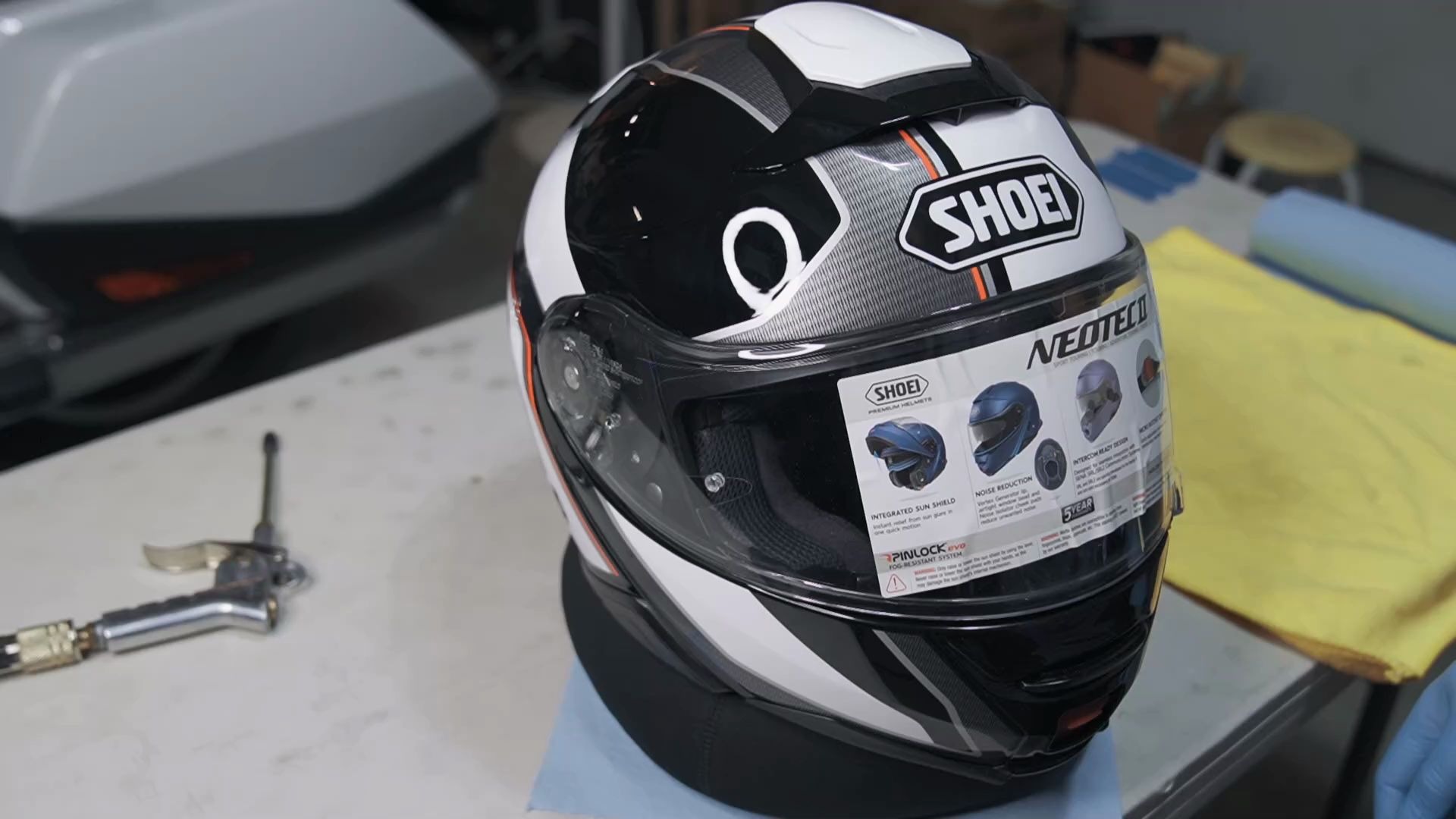 SHOEI neotec 2 揭面盔 头盔 防雾片 安装 分享.哔哩哔哩bilibili