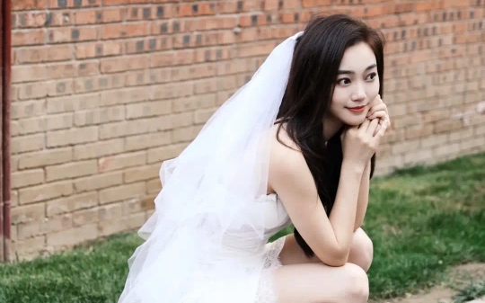 石笑歌～白色婚纱装
