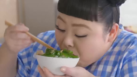 天海佑希 天海祐希女王最新出演代言美容品广告 哔哩哔哩 つロ干杯 Bilibili