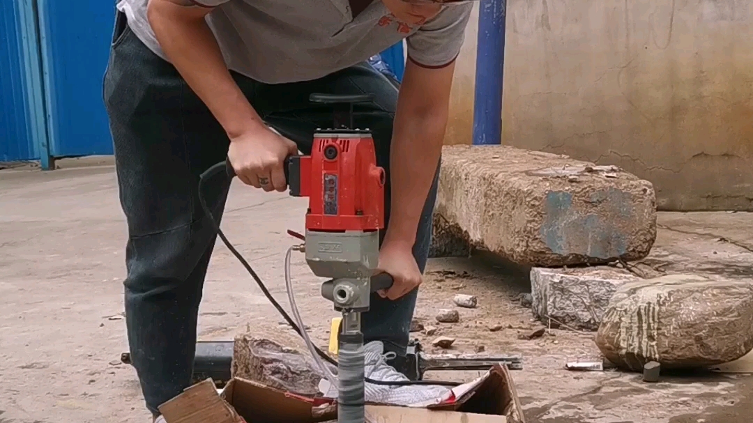 混凝土路面拆除液壓劈裂機 液壓分裂機 液壓破石利器 液壓破碎神器