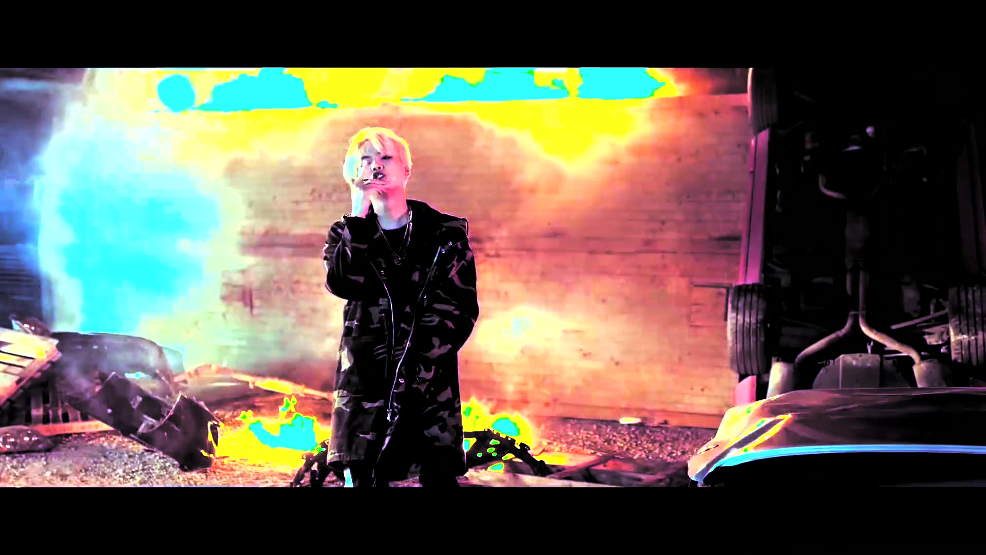 把闵玧其强曝光了～嘻嘻嘻嘻～～agust d give it to me