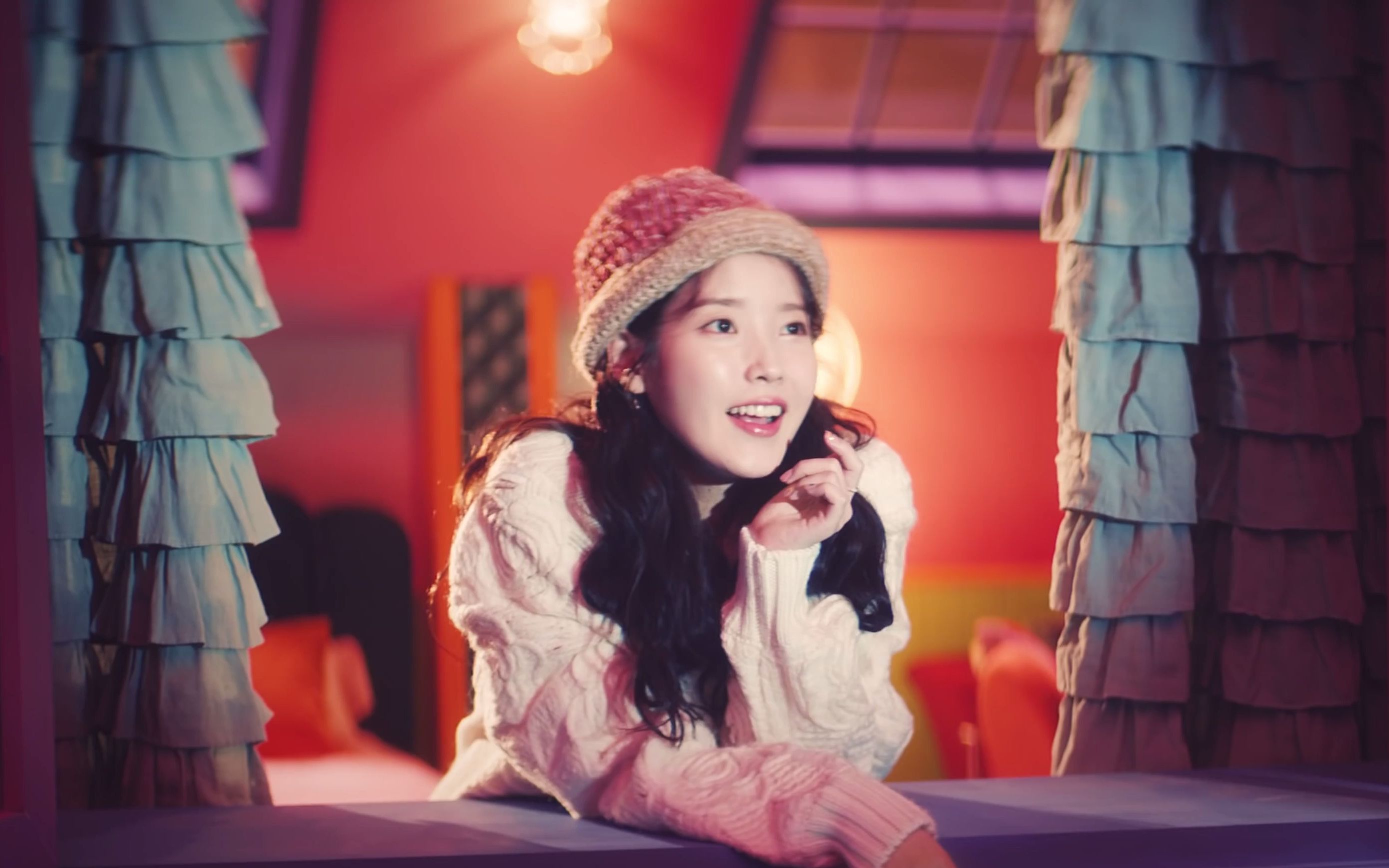 iu strawberry moon图片