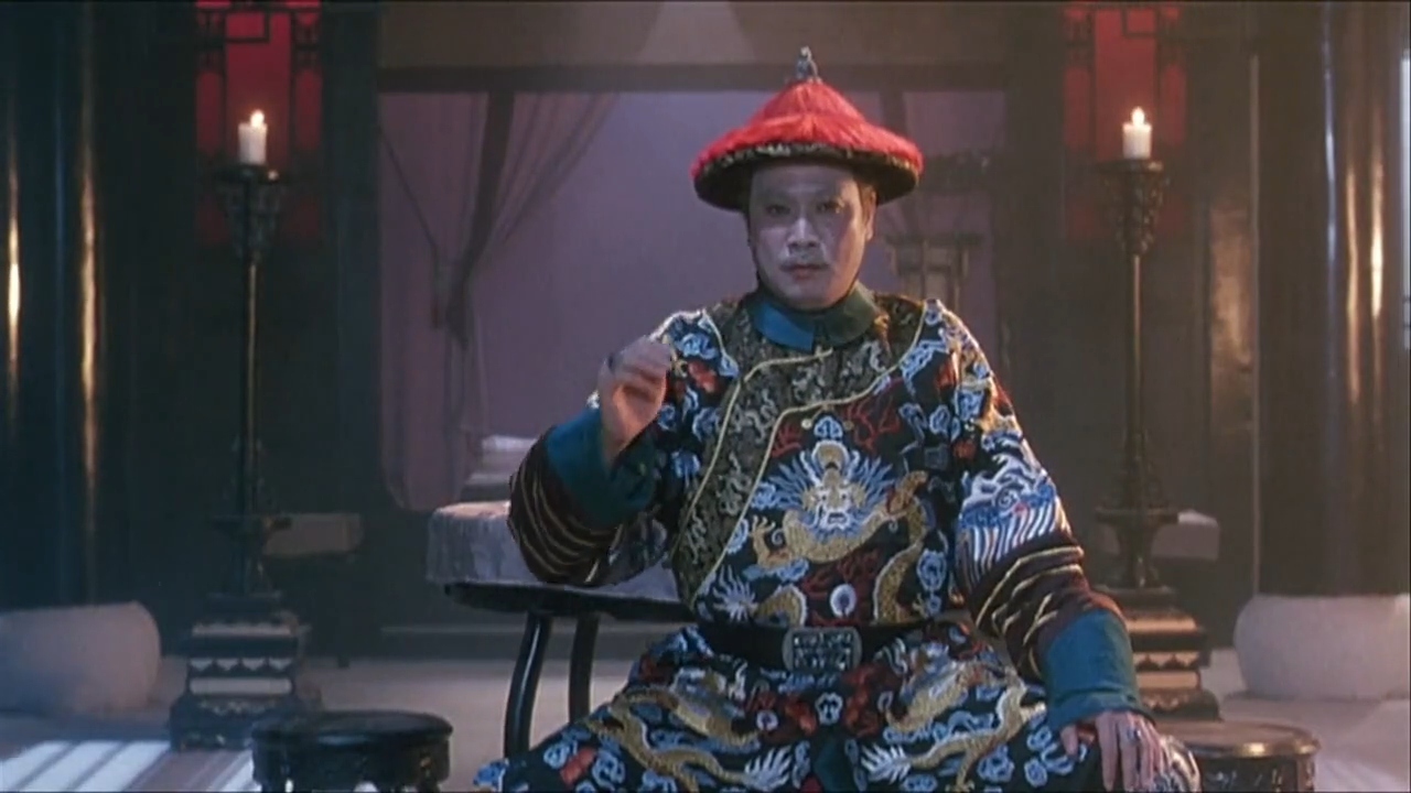 海公公的化骨绵掌实在厉害,中掌之人化成血水,吓得韦小宝晕倒