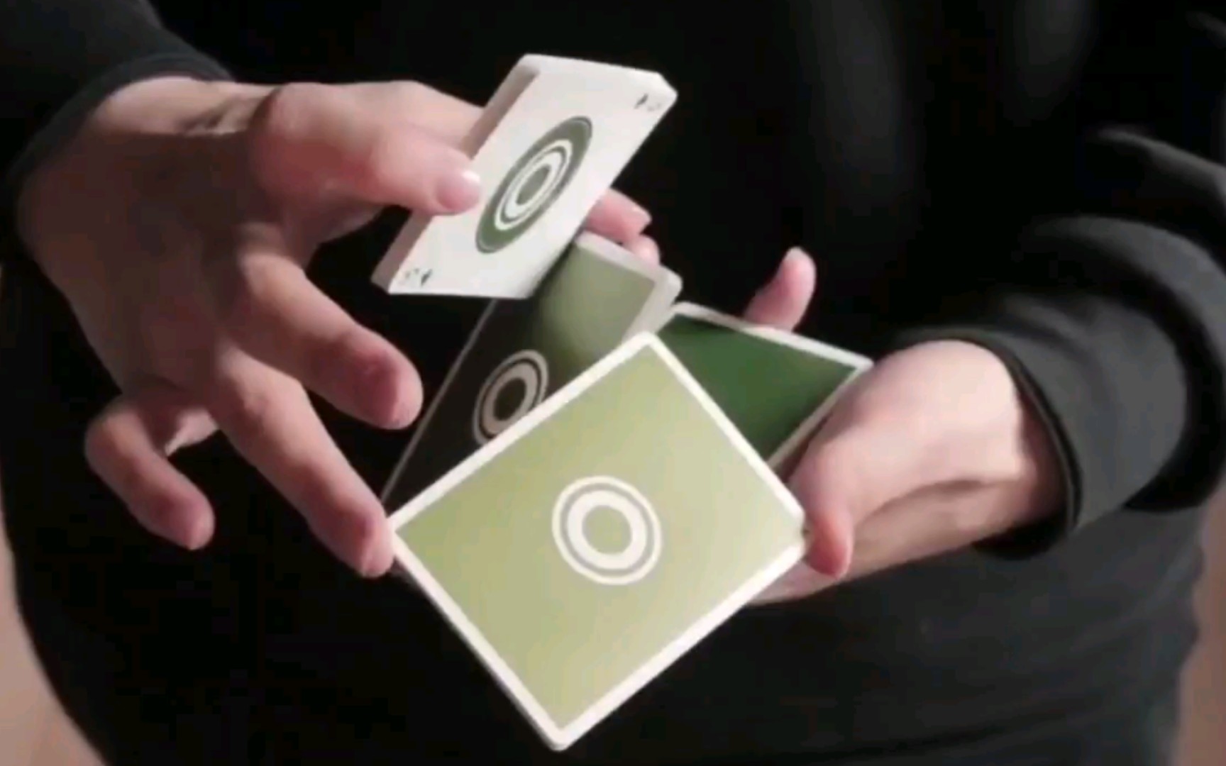 Mutalisk by Yang  Cardistry Tutorial Sunday 皮皮纸牌分享哔哩哔哩bilibili