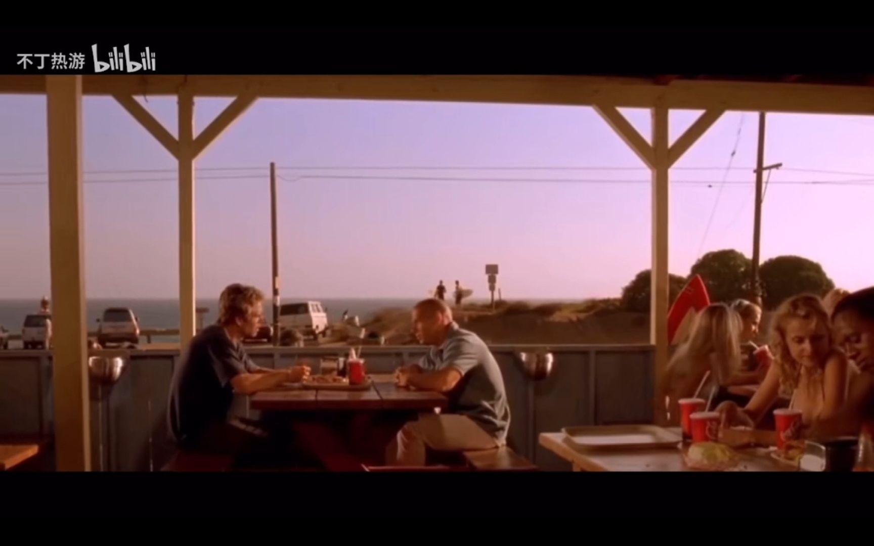 gta还原保罗沃克and唐老大在洛圣都吃饭场面