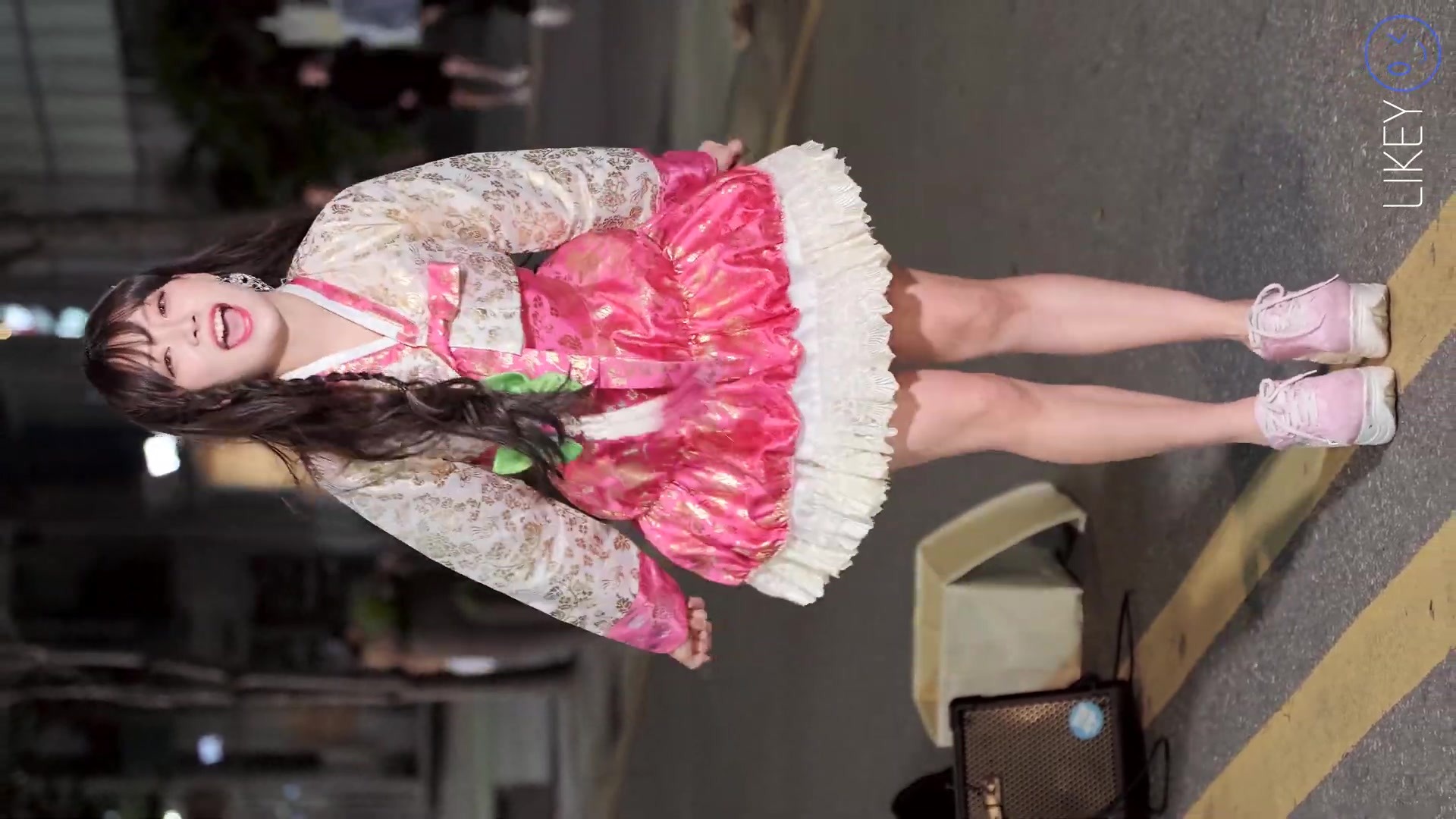 【韩国女团】【街头公演】190913_starfruit_dami_im so hot_4k_60p