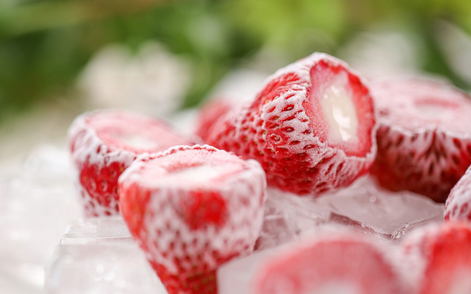 【草莓炼乳冰淇淋】这是什么神仙吃法!