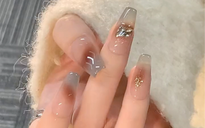 敲显白滴气质腮棕晕染美甲|嘎嘎美腻!