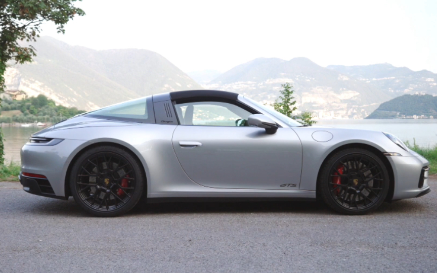 2022款 保时捷911 targa 4 gts