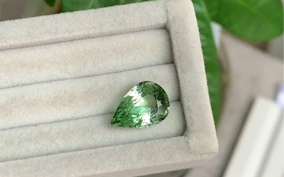 小清新 天然阿富汗绿碧玺5.44克拉 清新薄荷绿 很漂亮精切大水滴