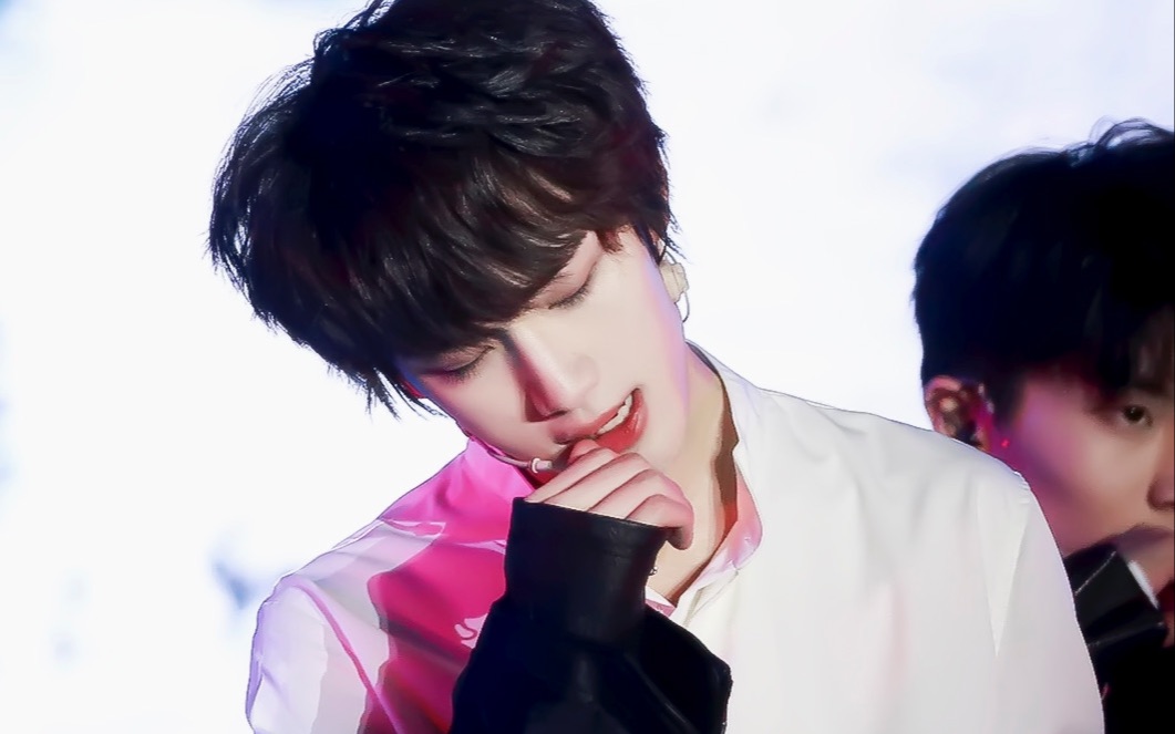 一个小小的舞蹈拼接 丁程鑫