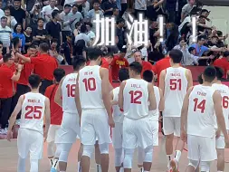 Скачать видео: 胡明轩最后时刻站了出来 5.4秒三分绝杀尤文图特 ！最终比分65:62最后一球看得我热血沸腾啊 今天的中国男篮你们怎么看#超级草根#中国男篮#胡明轩