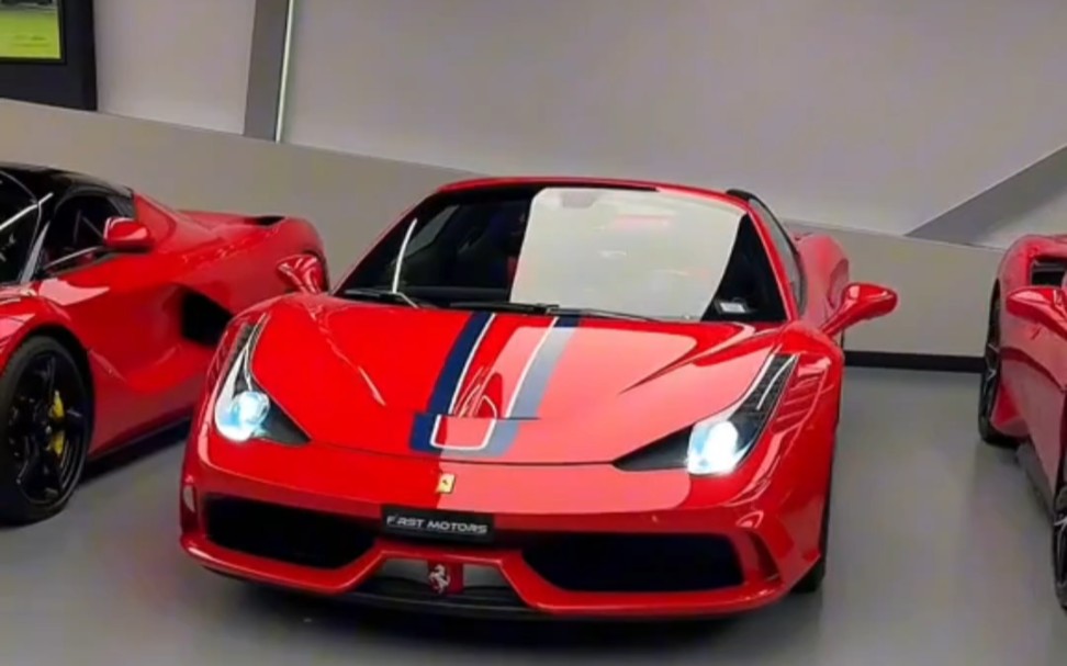 红色跑车集合!超级跑车