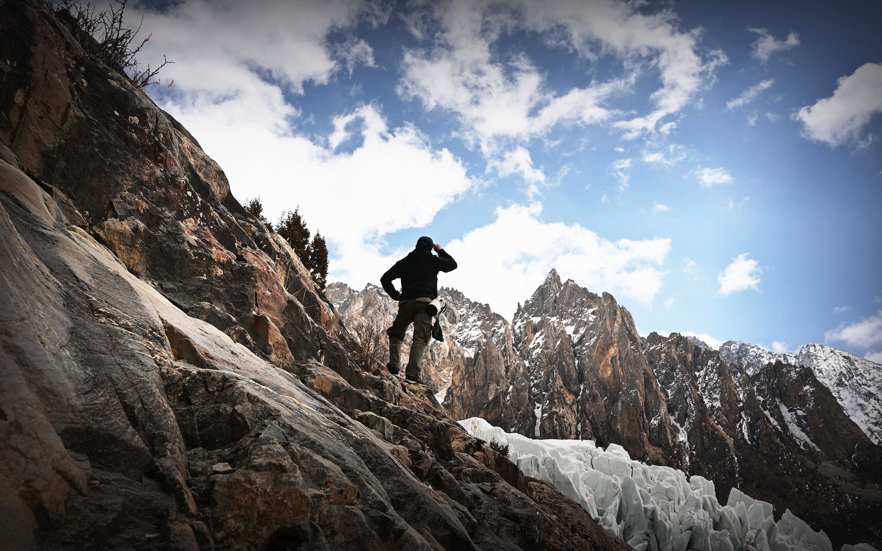 致命的下滑——我在"西藏冒险王"攀登的冰川遇险(上)_哔哩哔哩 (゜-゜