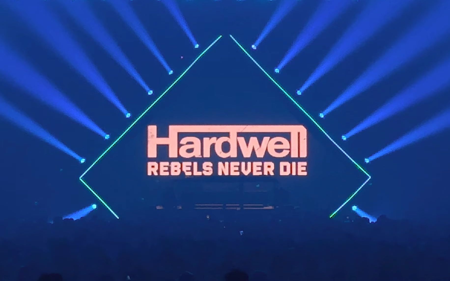 [图]【4K饭拍】Hardwell @ UBS Arena New York 2022