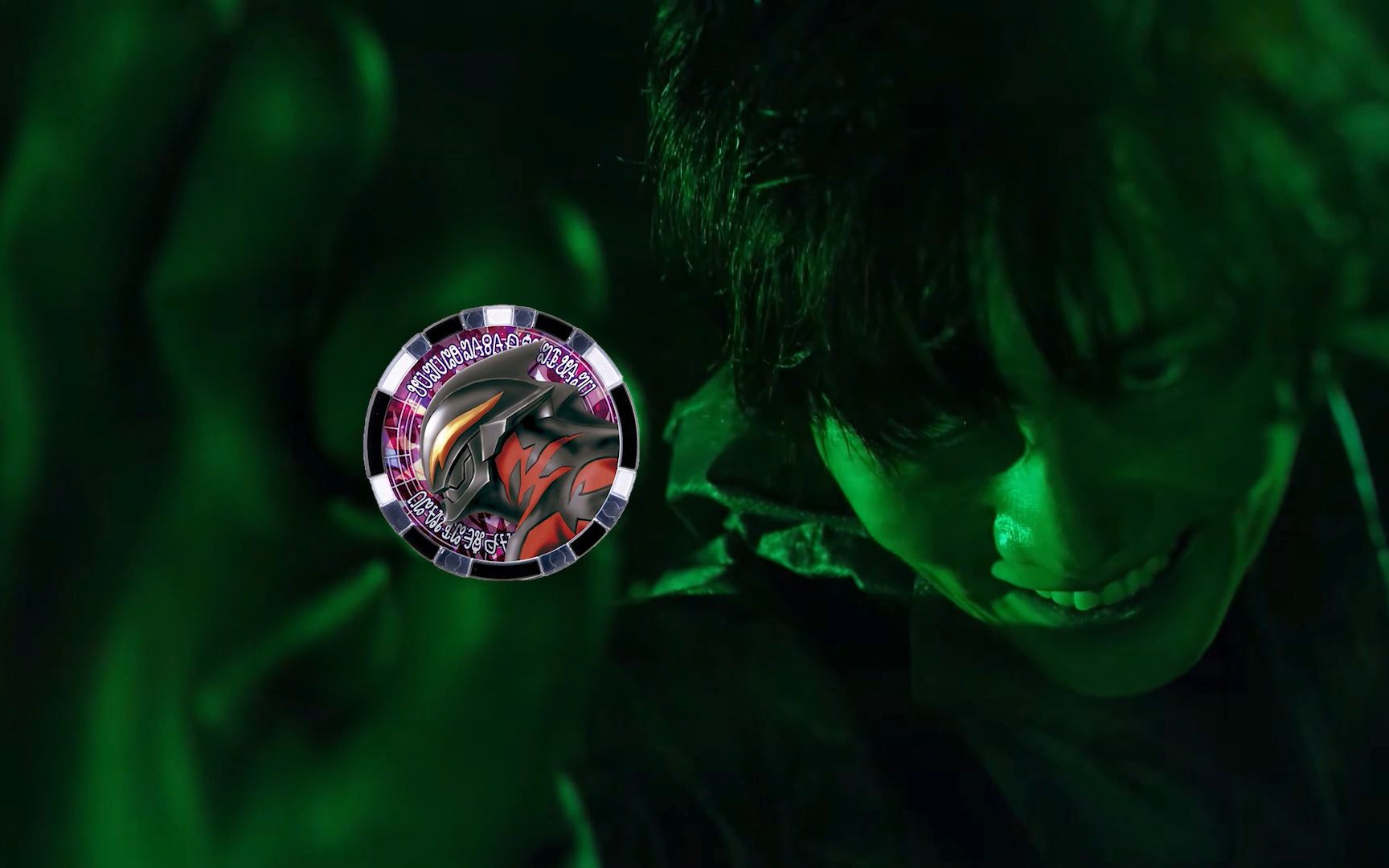 来看看反派小哥对贝利亚勋章的执念把它还给我啊