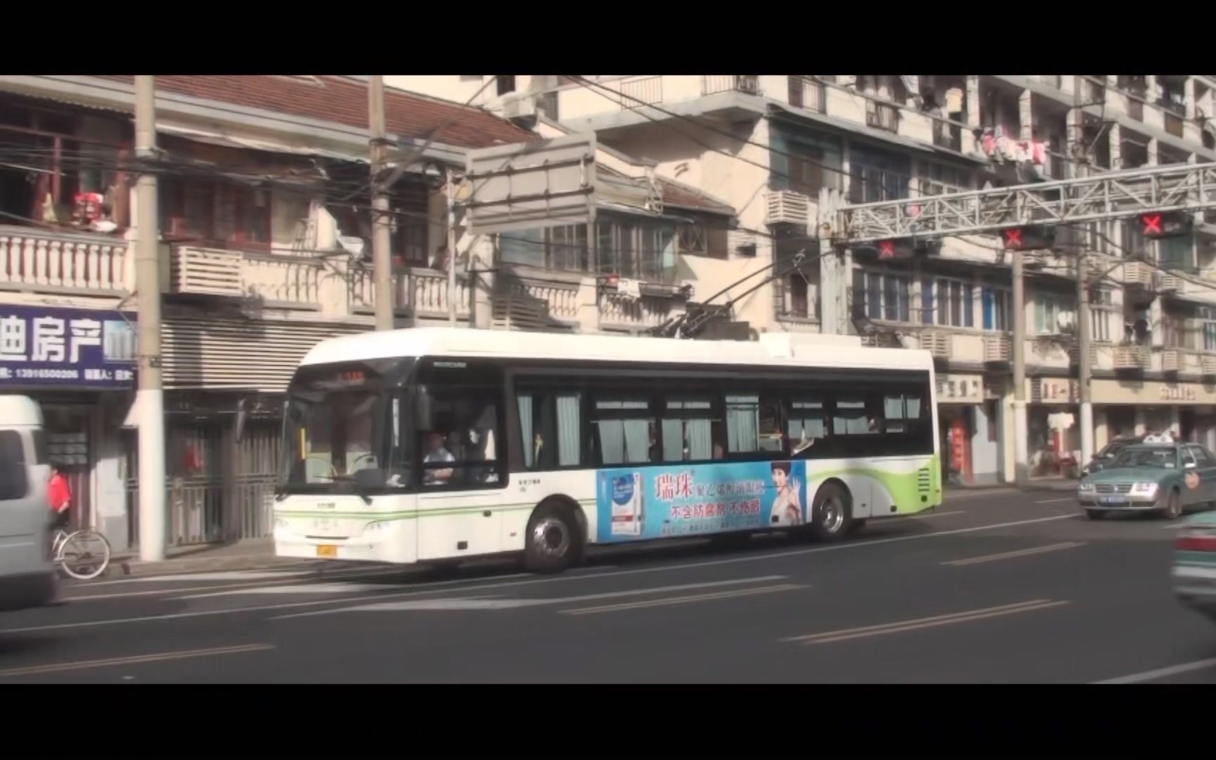 上海公交 巴士电车 14路 j2b-0132