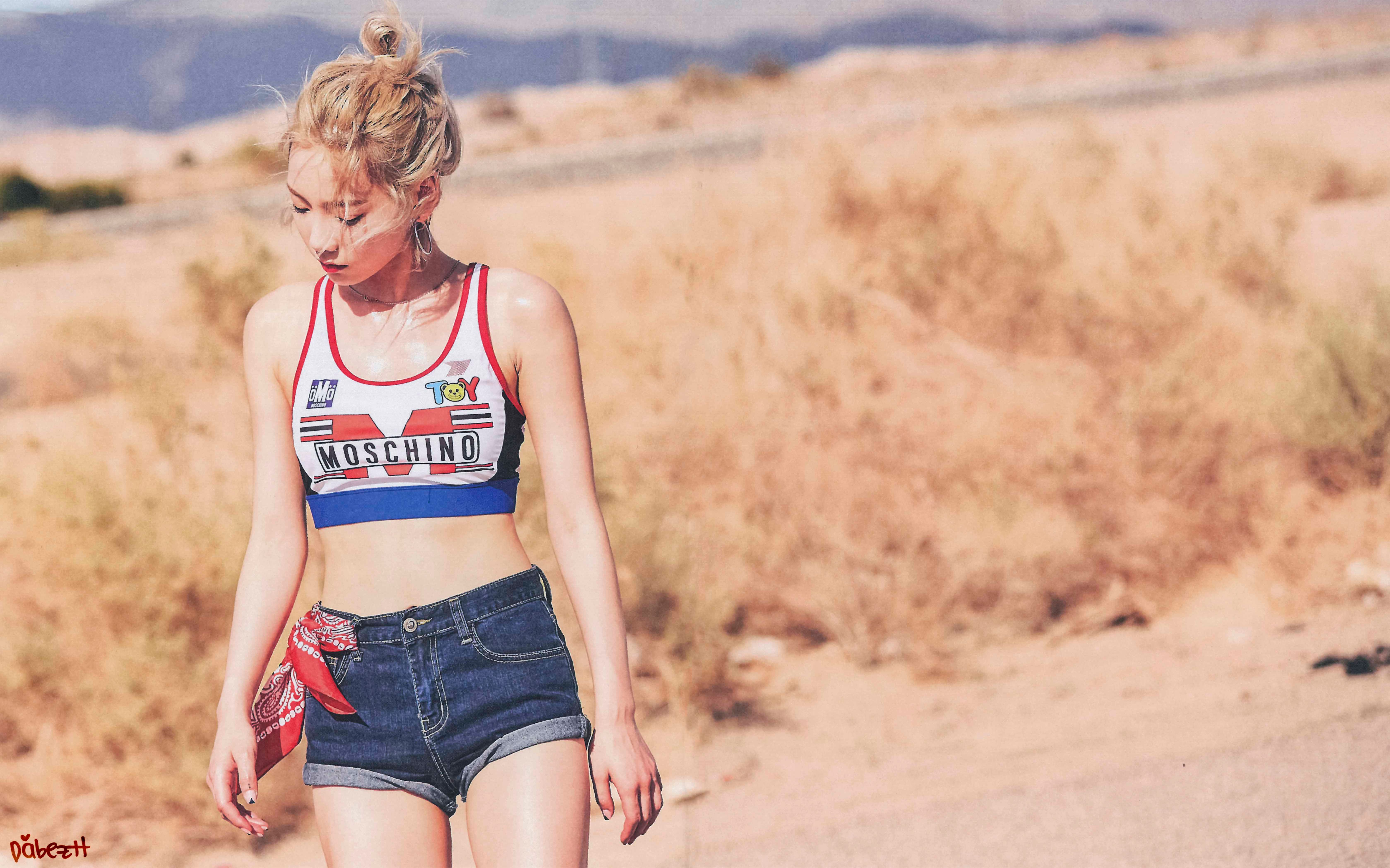 【金泰妍】《why》一键换装 舞台打首歌混个剪系列(1080p)