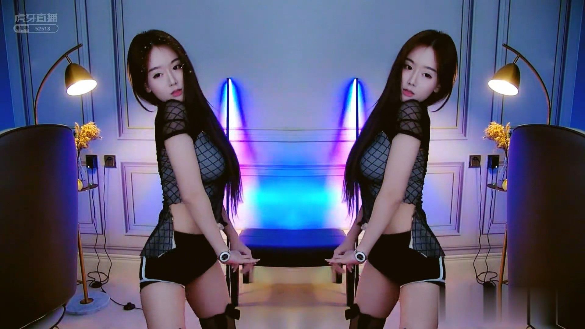 虎牙-血色小狐狸吖_2020-10-13-1641_10-13-1817_一个不会跳舞的跳舞