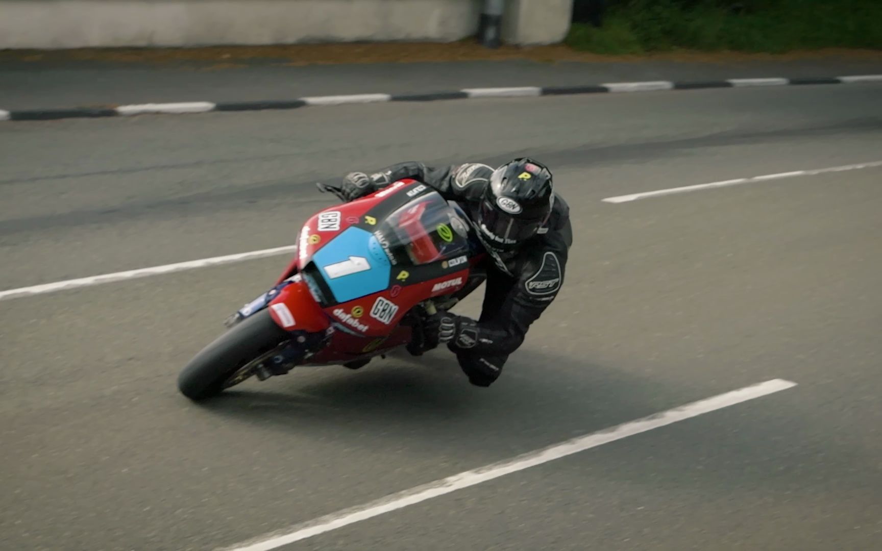 daily round up - day one manx grand prix 2023