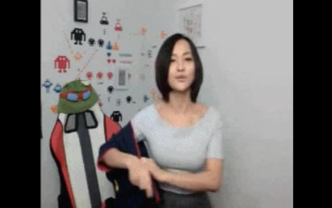 美女们的黑车gif (2)哔哩哔哩bilibili