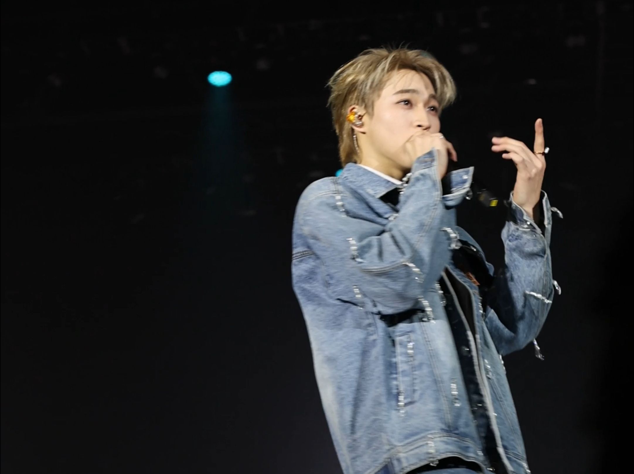 『宇野赞多20231224平安夜个人演唱会santas gift』im from