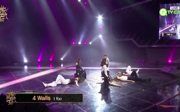 [图][30th 金唱片] 160121 f(x)- Shake that Brass + 4 Walls舞台