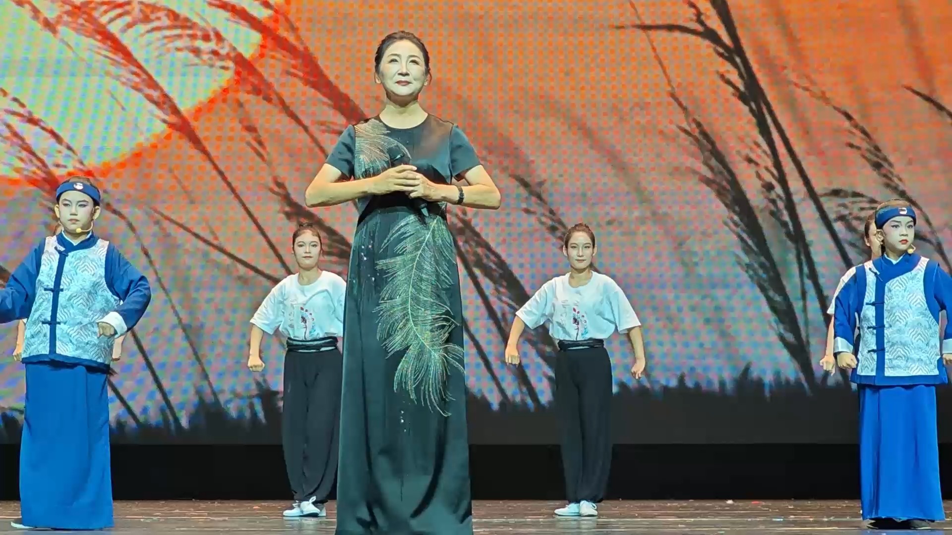 《天津市第十届滨海少儿评剧节》张俊玲演唱《成兆才-青灯照白头》