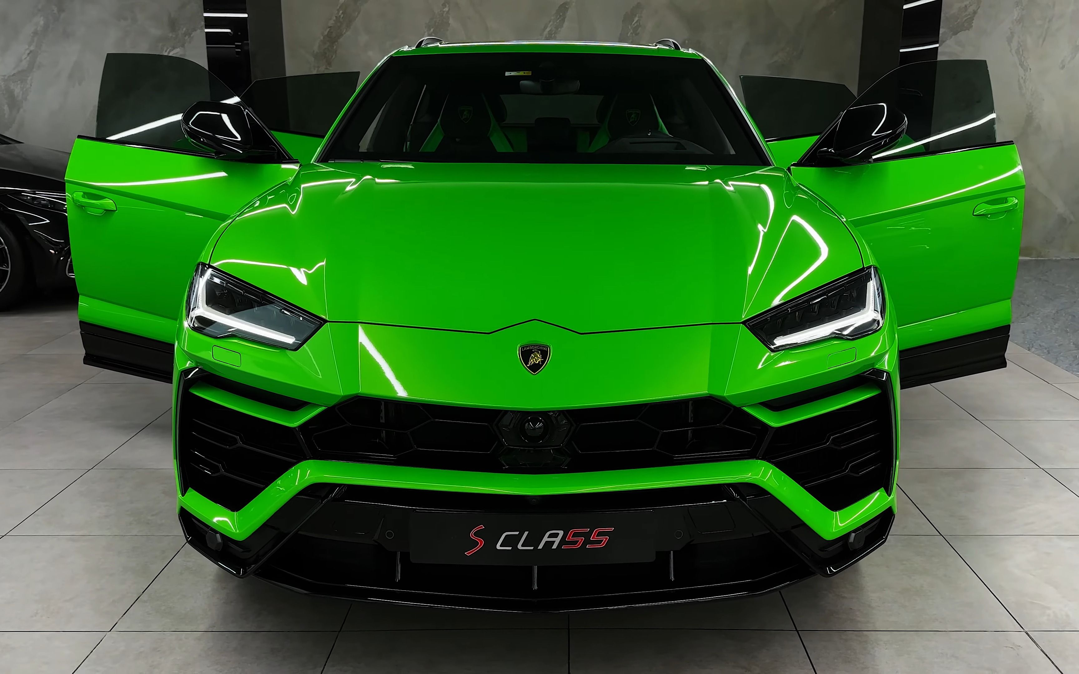 【4k 欣赏】2023款 兰博基尼 urus