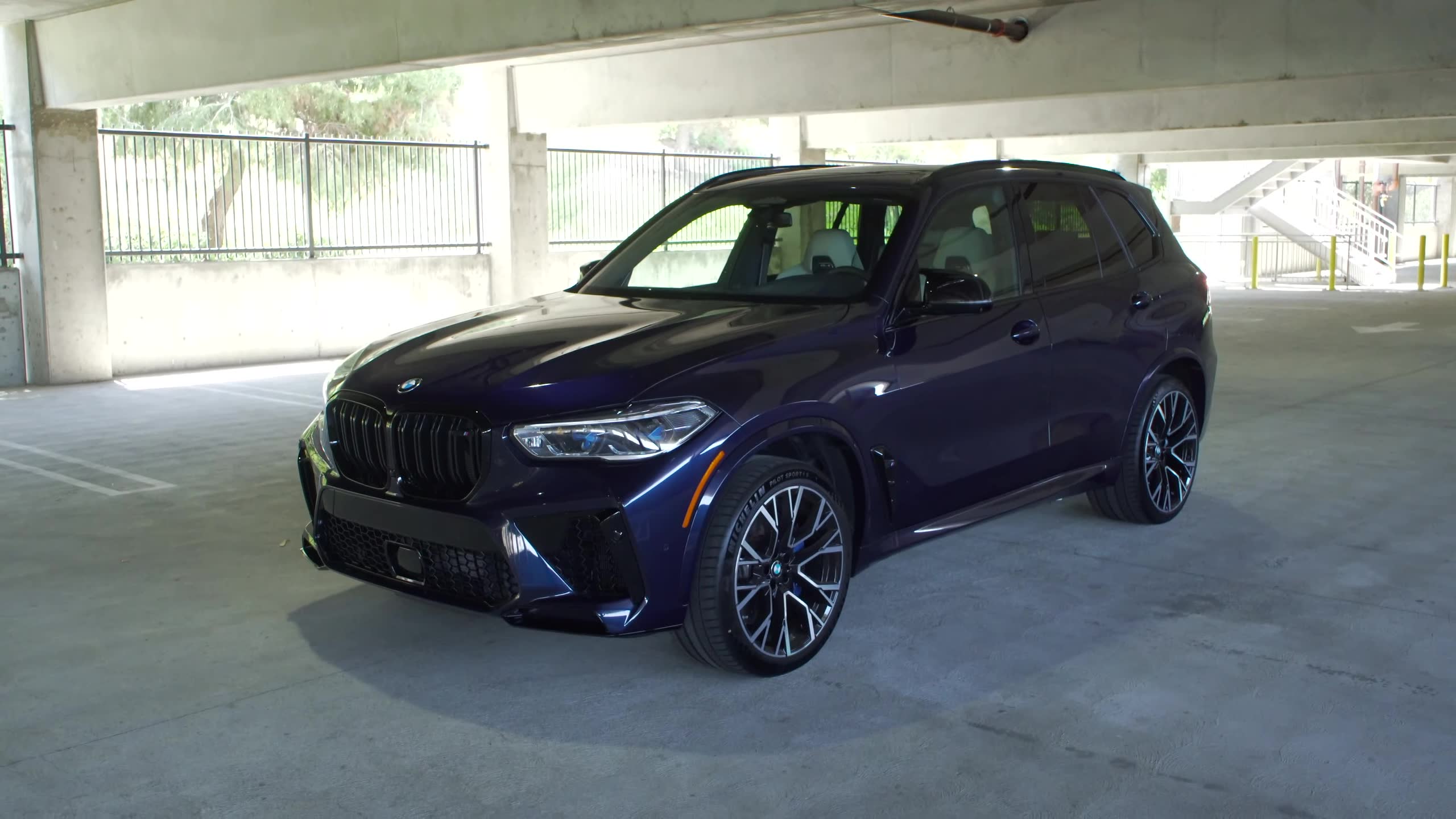 2020 bmw x5m雷霆版(丹泉石蓝)_哔哩哔哩 (゜-゜)つロ 干杯~-bilibili