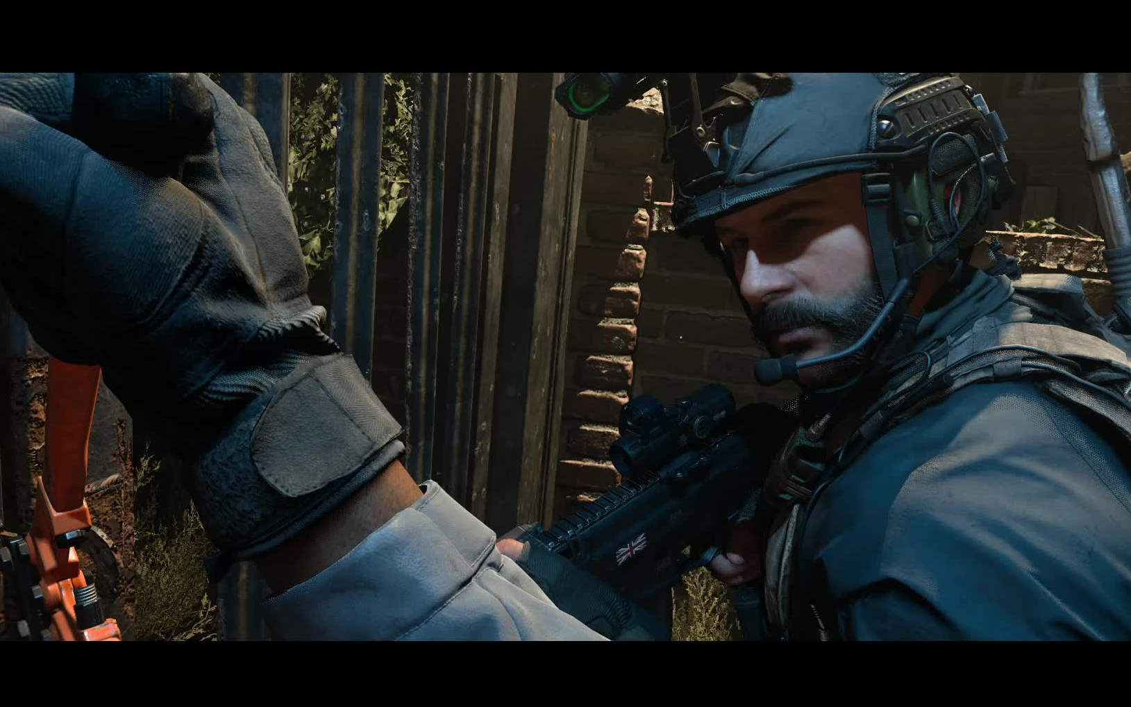 使命召唤16用cqb去打自清门户会是什么效果