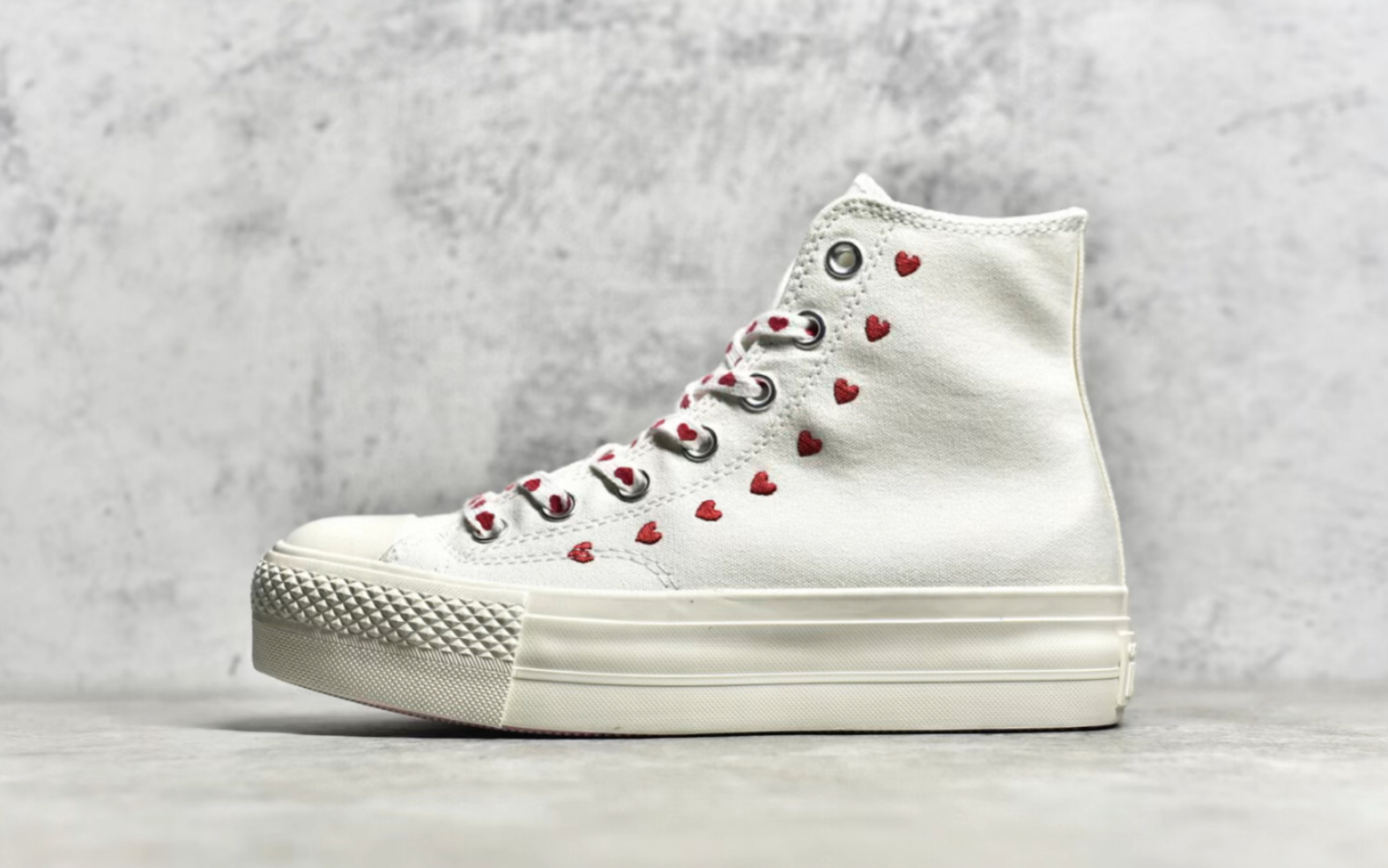 匡威converseallstarliftlove厚底刺绣爱心情人节限定款帆布鞋