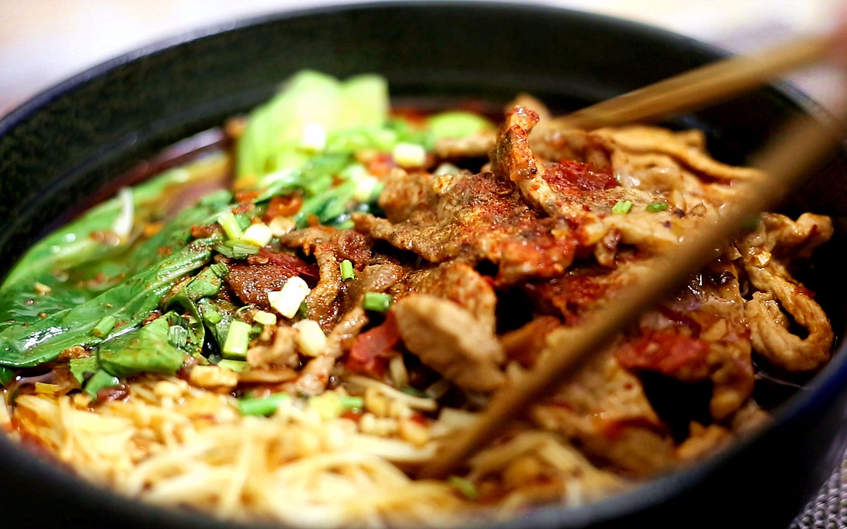 肉片,面条,水煮肉片面条,就是这么吃菜过瘾