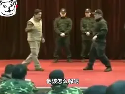 Download Video: 顶级保镖到底有多强？1秒躲棍，空手缴械制服对手#李建文